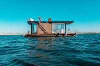 Boat House (4 Adults)