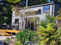 Kaiteriteri Tiny Home - B&B