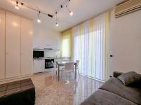 Comodo e luminoso monolocale - B&B Varazze