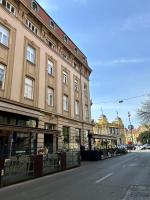 Zagreb Industrial Charm 1 & 2 - Bed and Breakfast Zagreb