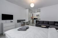 Andersena Modern A - 10 min CMKP - 5 min Metro - 15 min Center - B&B Warsaw