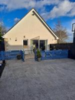 B&B Kildare - Stunning 2-Bed Apartment - Bed and Breakfast Kildare
