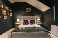 B&B Portrush - One The Stables at Corrstown Village - Bed and Breakfast Portrush