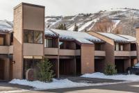 Park Avenue Standard 2 Bedroom Condominiums - B&B