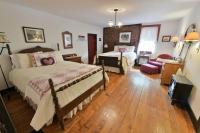 Vierpersoonskamer met Eigen Badkamer