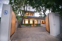 Skylight House - B&B