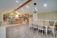 Quiet Marion Getaway with Fireplace! - B&B Marion