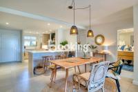 Las Velas I Planta baja en S'Agaró con vista mar y agradable terraza con acceso directo a la piscina - Chambres d’hôtes S'Agaró