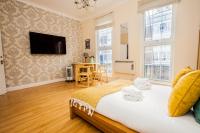 B&B Londres - Remarkable Studio Apartment in Central London - Bed and Breakfast Londres