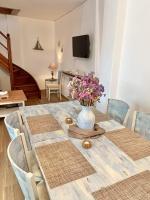 J&B Maisonette House - Bed and Breakfast Marmárion