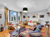 B&B London - Pass the Keys Charming Terrace House in Ealing - Bed and Breakfast London
