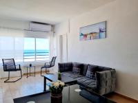 B&B Haifa - Shneider Apartments Sea ​​in the window - Bed and Breakfast Haifa