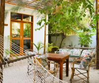 Maryam Garden Apartments & Villa - B&B