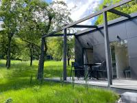Domki Karpatia BB - Bed and Breakfast