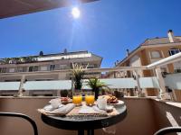 Apartment mit Balkon