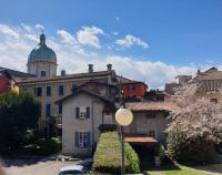 A central quiet sunny studio in Verbania - Chambres d’hôtes Verbania