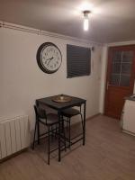 Petit maison villageoise - Ferienwohnung Moulineaux