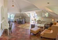 Apartment 5 (La Bella)