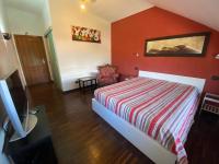 Casa Cirella near Anagnina metro - B&B Roma
