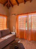 Poinciana Apartments - Holiday Rental - Chambres d’hôtes Woods