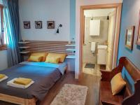 B&B Mezzolago - Mini Midlake codice cipat 022229-AT-410061 - Bed and Breakfast Mezzolago