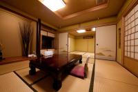 Chambre de Luxe de Style Japonais avec Baignoire Extérieure