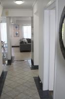 Bennett's Bliss - Soak in Breathtaking Ocean View - B&B Forster