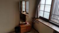 Kamer in Japanse Stijl met Gedeelde Badkamer