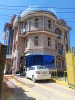 Bashaw Residency, Top Rated Family Guest House Near Srinagar Airport - B&B