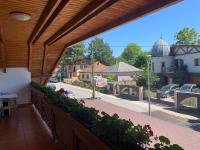 Hableány Étterem, Pizzéria és Vendégház - Chambres d’hôtes Balatonmáriafürdő