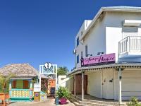 Kokonut Sea view with Pool on Grand Case Beach, Central, Private parking - B&B