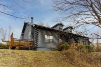 3 Bedroom Log Cabin Condo close to Everything! - B&B