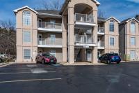 Penthouse overlooking Lake Taneycomo - B&B