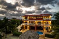Villa 99-Beachfront-Pool-Luxury Villa - B&B