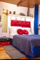 B&B Marki - Retro Haven - A Timeless Escape for Nostalgic Souls by NamastayPL - Bed and Breakfast Marki