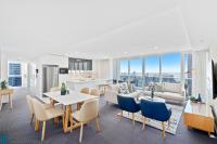 Three Bedroom Sub-Penthouse Ocean View