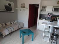 Studio cabine à 300m de la plage avec loggia vitrée - FR-1-338-428 - Chambres d’hôtes Sète