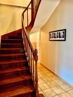 Private Rooms & Bath - B&B