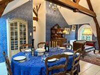 La Souveraine - Cottage - Château Le Bas Bleu - Chambres d’hôtes
