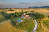 Podere I Sorbi, Spacious Tuscan Villa in Lajatico, Near Pisa & Volterra - Chambres d'hôtes Molino Mazzetti