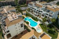 18 Nice apt balcony pool view close to Duquesa Golf and Beach Manilva Andalusia - Chambres d’hôtes San Luis de Sabinillas