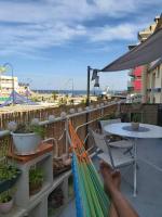 T2 cosy à la plage, terrasse vue sur mer et parking privatif - Chambres d'hôtes Narbonne