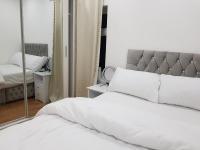 B&B Rotherham - Elegant room In a private House - Bed and Breakfast Rotherham