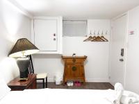 Chambre Double avec Toilettes Communes