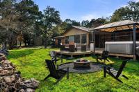 Charming ranch-style home w/ideal entertainment - Ferienwohnung