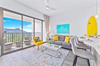 B&B Honolulu - Gorgeous Beach Dream Penthouse with Ocean Views, Parking included - Bed and Breakfast Honolulu