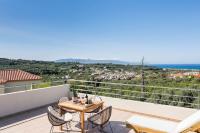 Charilena's luxury apartment - Bed and Breakfast