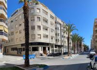 Casa Magdalena 2-bedroom apartament between the Los Locos and del Cura beaches - Chambres d'hôtes Torrevieja