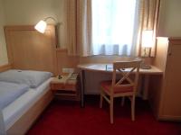 Small Single Room