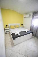 Two Bedroom Apartment - Rés do Chão